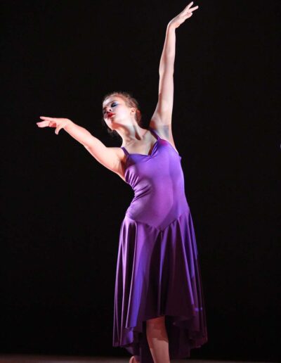 Danseuse classique. Cours de danse à Grenoble